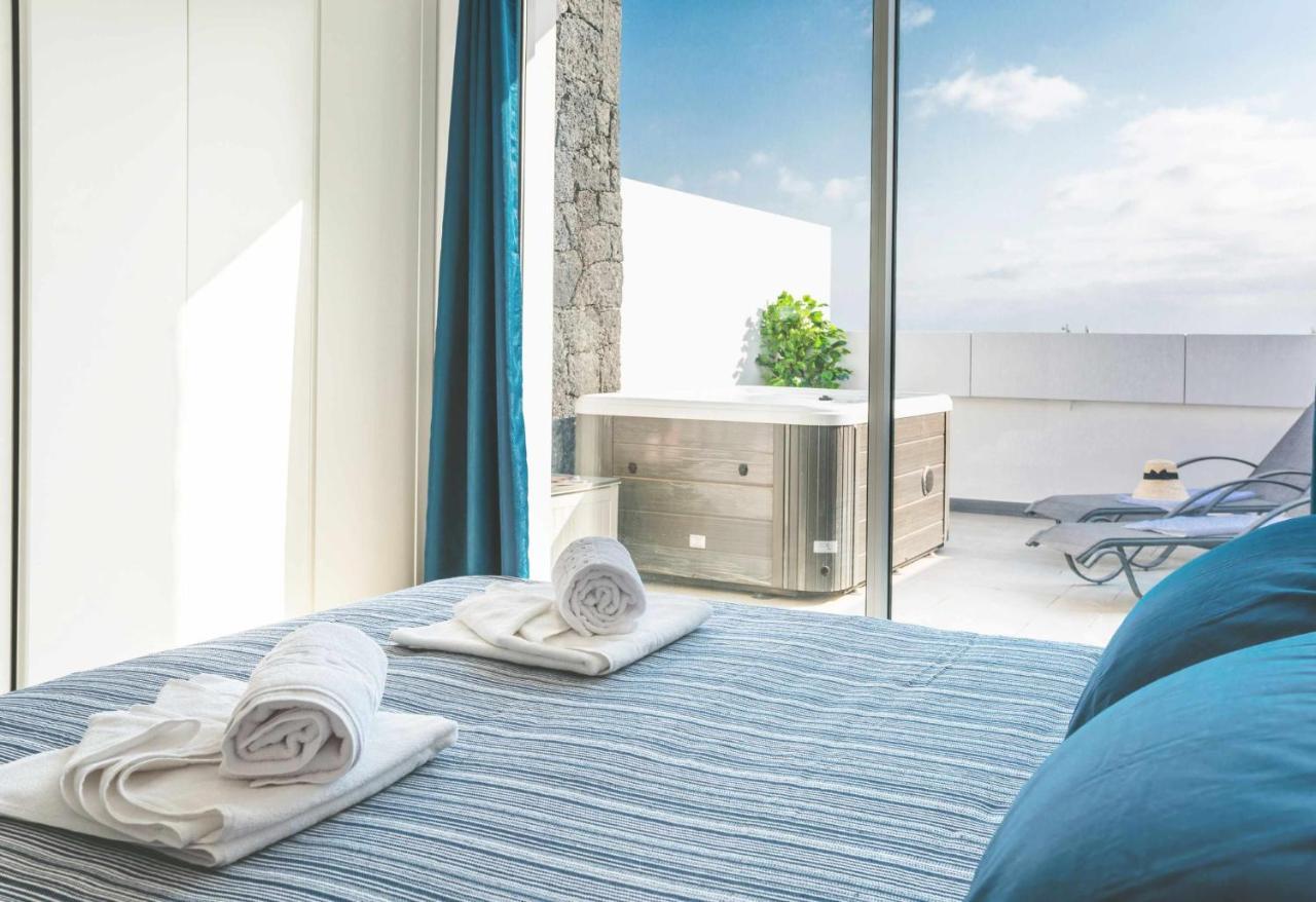 Monterey House Playa Blanca Villa Dış mekan fotoğraf